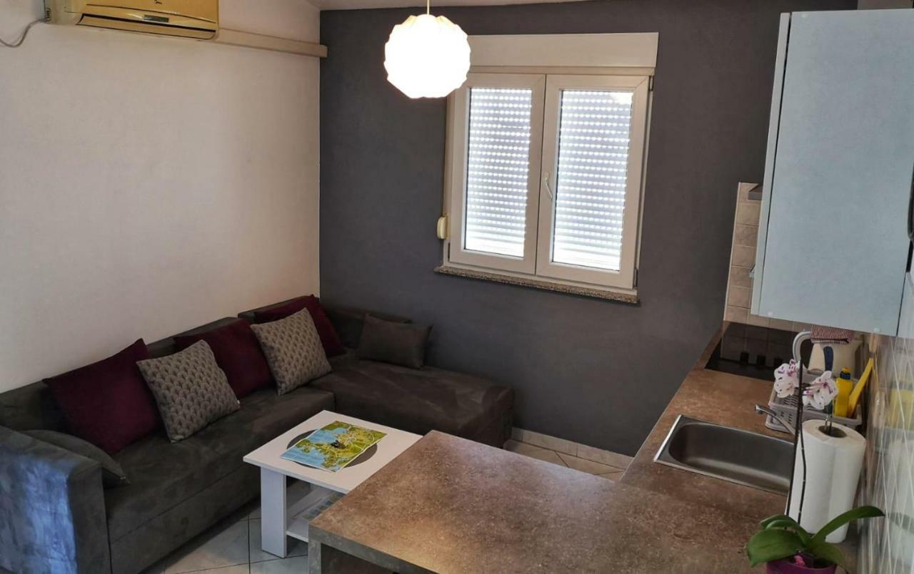Apartment Ben Pula Eksteriør billede